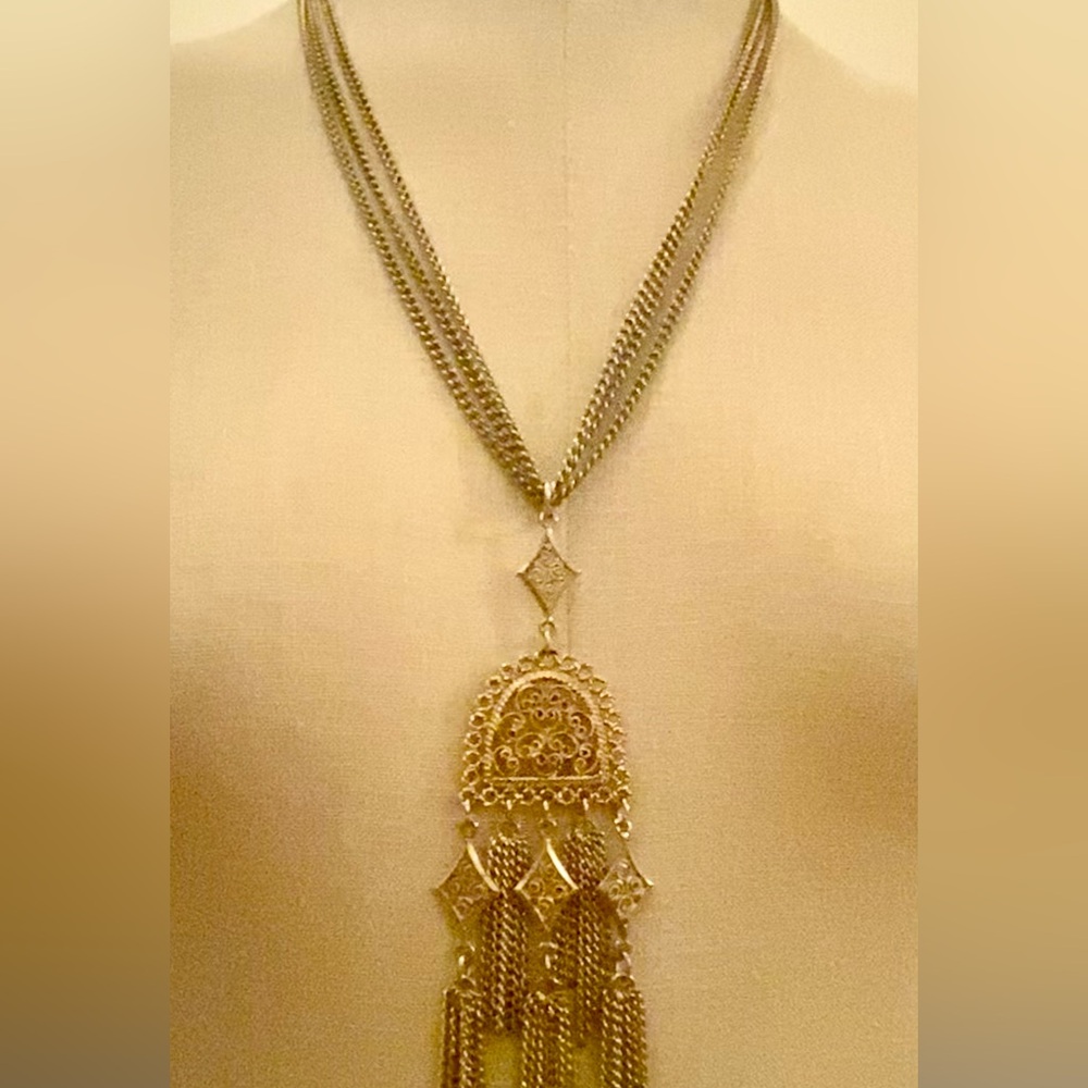 Necklace Filigree Gold Tone
